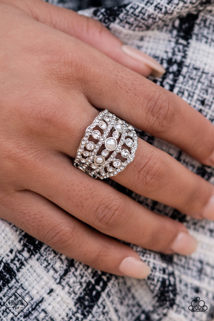 Sailboat Bling Ring Paparazzi 